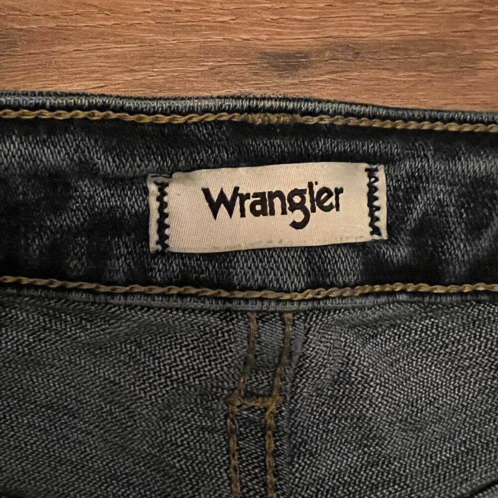 Wrangler Exaggerated Boot Jean 28x34 - Picture 4 of 4